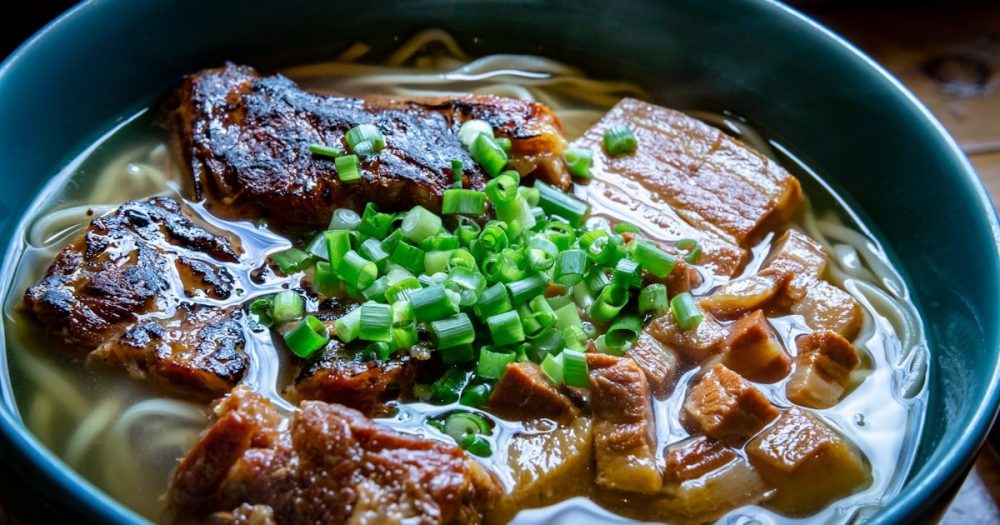 The Okinawa Diet: The Data Says You’ll Live Longer, But It’s Misleading